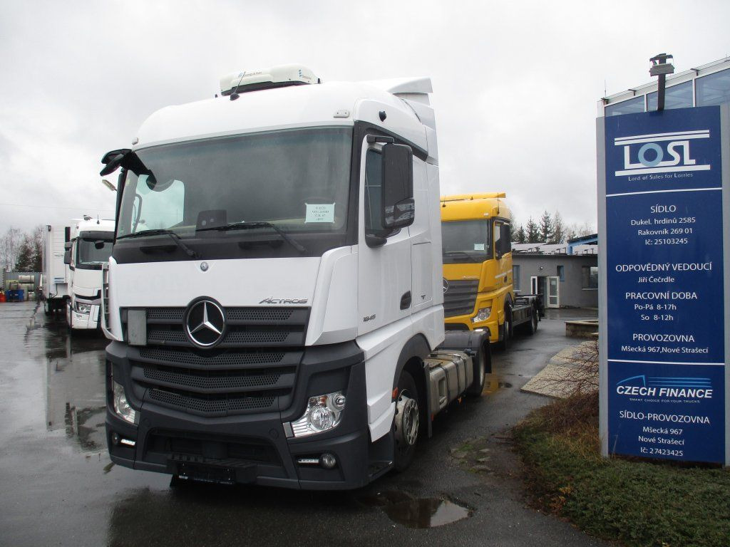 Mercedes-Benz 1845 Actros EURO 6 MEGA/lowdeck - 트랙터 유닛 : 사진 1 Mercedes-Benz 1845 Actros EURO 6 MEGA/lowdeck - 트랙터 유닛 : 사진 1
