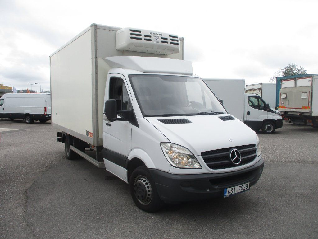 Mercedes-Benz Sprinter 516 CDI Mercedes-Benz Sprinter 516 CDI - 냉동 밴 : 사진 3 Mercedes-Benz Sprinter 516 CDI Mercedes-Benz Sprinter 516 CDI - 냉동 밴 : 사진 3