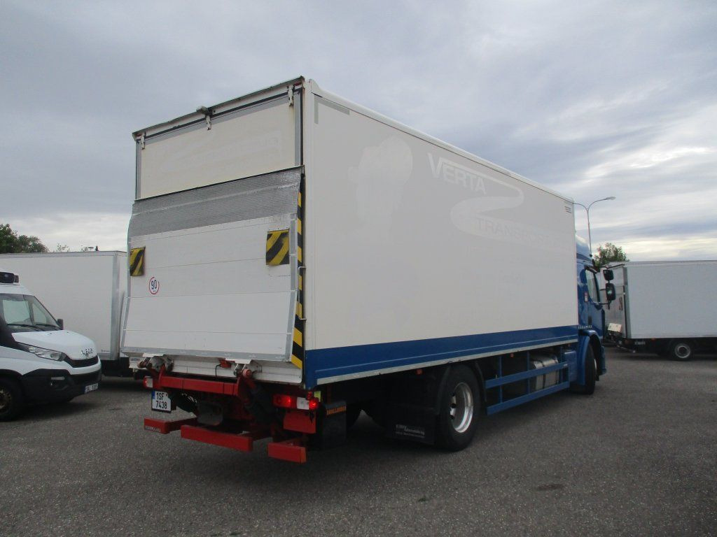 Renault D18, 320 - 박스 트럭 : 사진 3 Renault D18, 320 - 박스 트럭 : 사진 3
