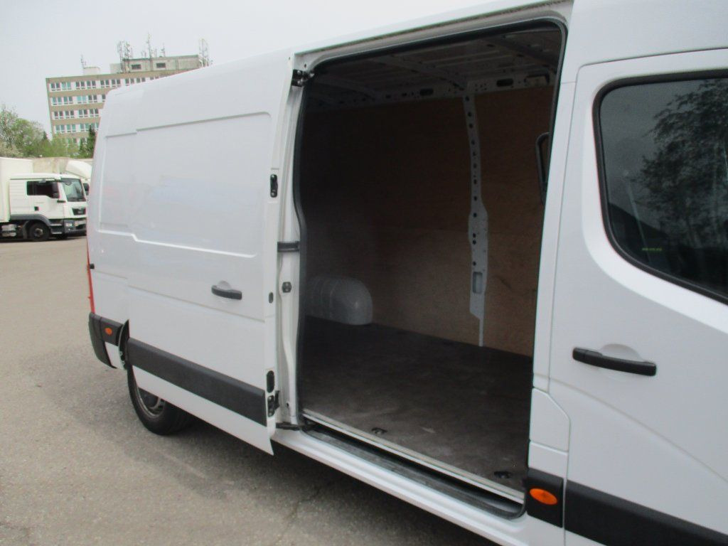 Renault Master 2.3fci L3H2 - 패널 밴 : 사진 5 Renault Master 2.3fci L3H2 - 패널 밴 : 사진 5