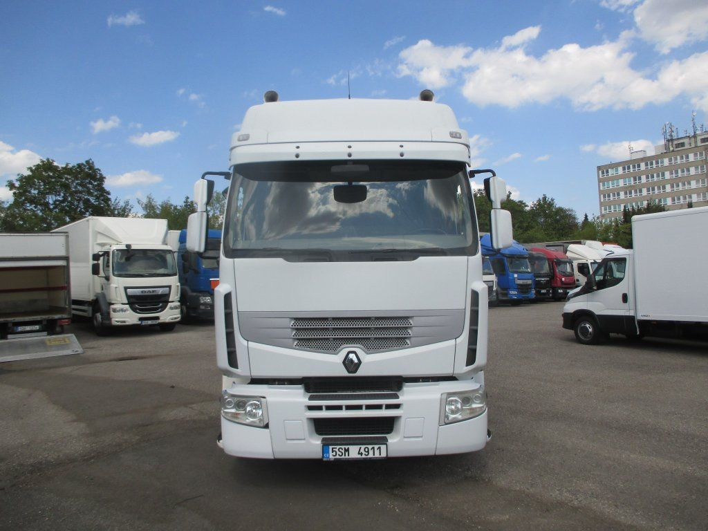 Renault Premium 1 liege - 박스 트럭 : 사진 2 Renault Premium 1 liege - 박스 트럭 : 사진 2