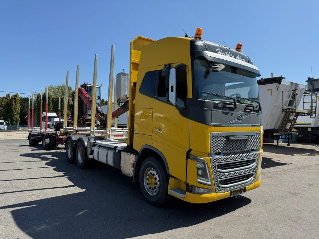Volvo FH 16 750 6x4 + Fliegl - 목재 트럭, 크레인 트럭 : 사진 2 Volvo FH 16 750 6x4 + Fliegl - 목재 트럭, 크레인 트럭 : 사진 2