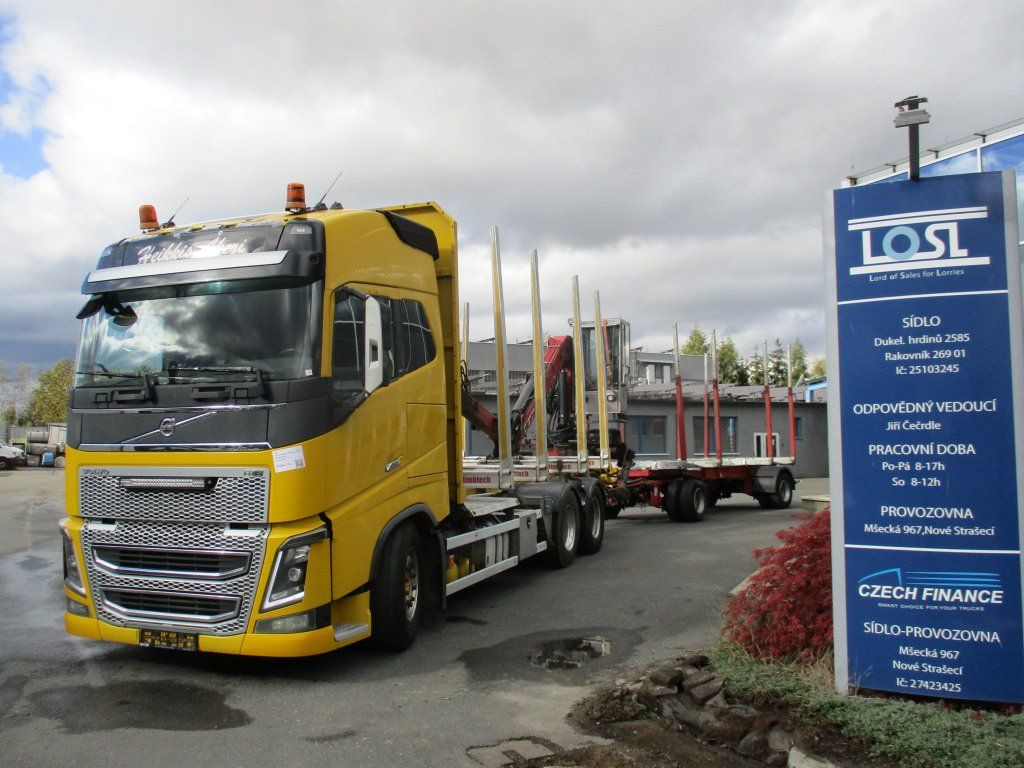 Volvo FH 16 750 6x4 + Fliegl - 목재 트럭, 크레인 트럭 : 사진 1 Volvo FH 16 750 6x4 + Fliegl - 목재 트럭, 크레인 트럭 : 사진 1