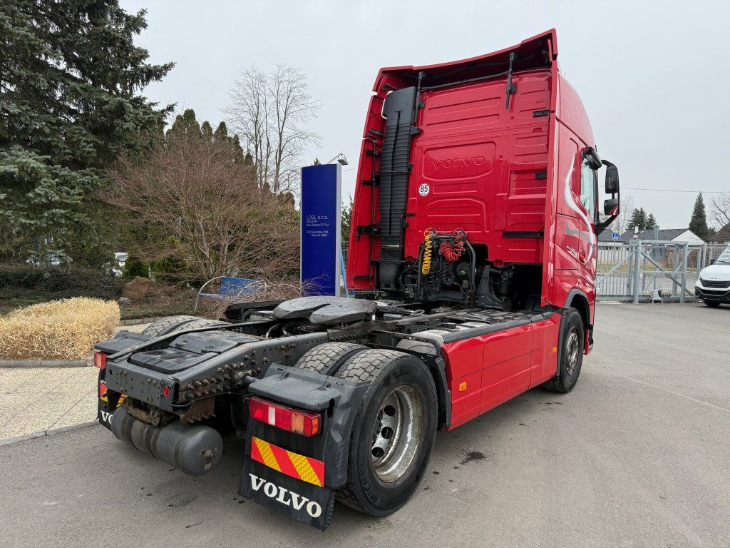 Volvo FH460 EURO 6 - 트랙터 유닛 : 사진 4 Volvo FH460 EURO 6 - 트랙터 유닛 : 사진 4