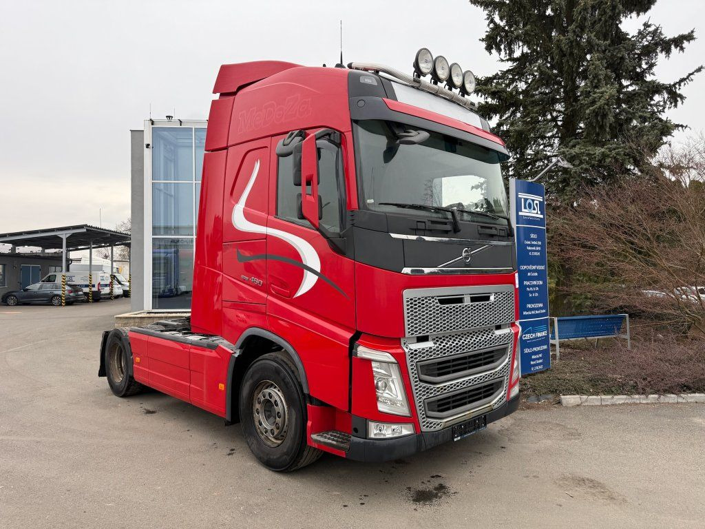 Volvo FH460 EURO 6 - 트랙터 유닛 : 사진 2 Volvo FH460 EURO 6 - 트랙터 유닛 : 사진 2