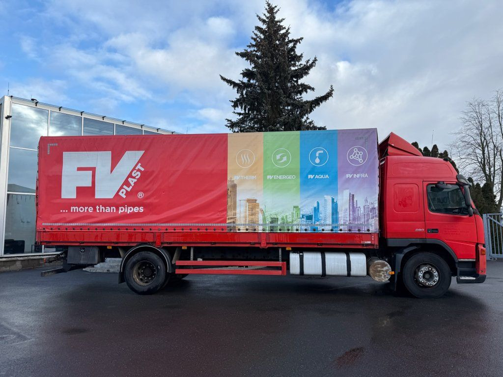 Volvo FM260 EURO 3 - 커튼사이더 트럭 : 사진 3 Volvo FM260 EURO 3 - 커튼사이더 트럭 : 사진 3