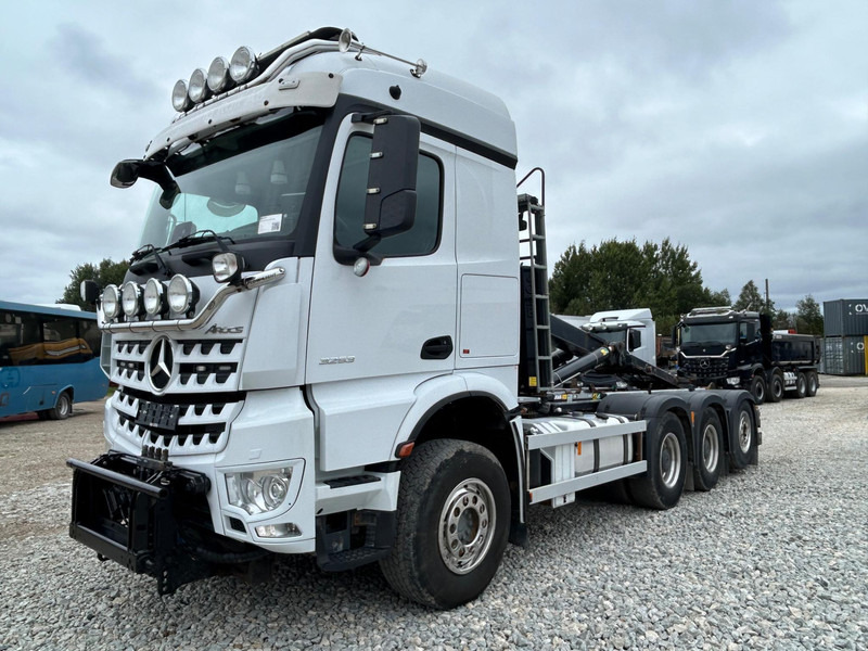 Mercedes-Benz Arocs 3253 | Joab L 24 ton 5750 mm | TULOSSA - 후크 리프트 트럭 : 사진 1 Mercedes-Benz Arocs 3253 | Joab L 24 ton 5750 mm | TULOSSA - 후크 리프트 트럭 : 사진 1