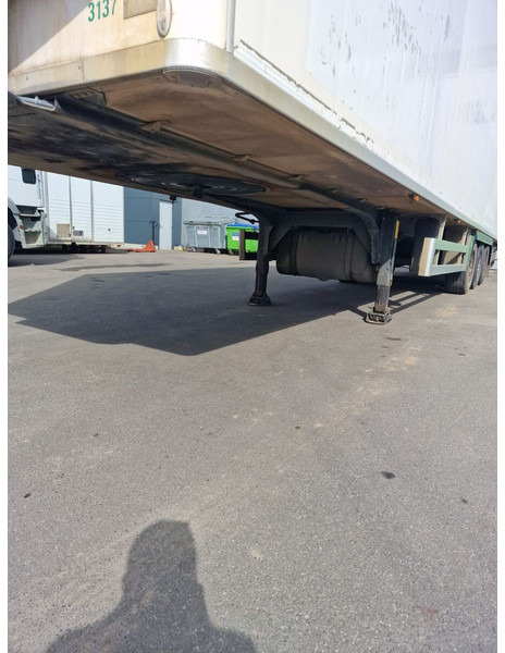 Chereau Thermo King SLX 200 - 2m50 high - 냉동 세미 트레일러 : 사진 4 Chereau Thermo King SLX 200 - 2m50 high - 냉동 세미 트레일러 : 사진 4