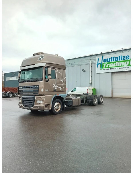 DAF XF 105.510 6x2 - 캡 새시 트럭 : 사진 2 DAF XF 105.510 6x2 - 캡 새시 트럭 : 사진 2