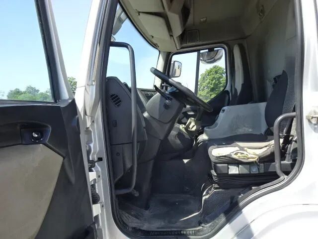 Renault Midlum 270 dxi - manual gearbox / steel suspension lames - 박스 트럭 : 사진 3 Renault Midlum 270 dxi - manual gearbox / steel suspension lames - 박스 트럭 : 사진 3