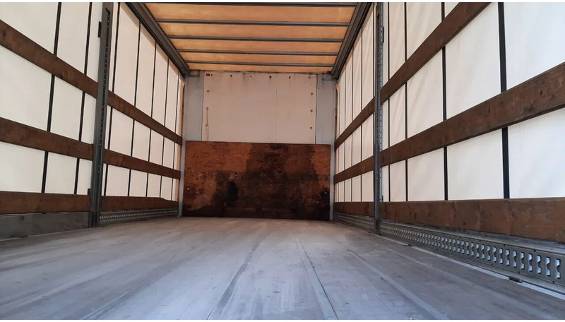 Renault Premium 370 DXI - 커튼사이더 트럭 : 사진 4 Renault Premium 370 DXI - 커튼사이더 트럭 : 사진 4