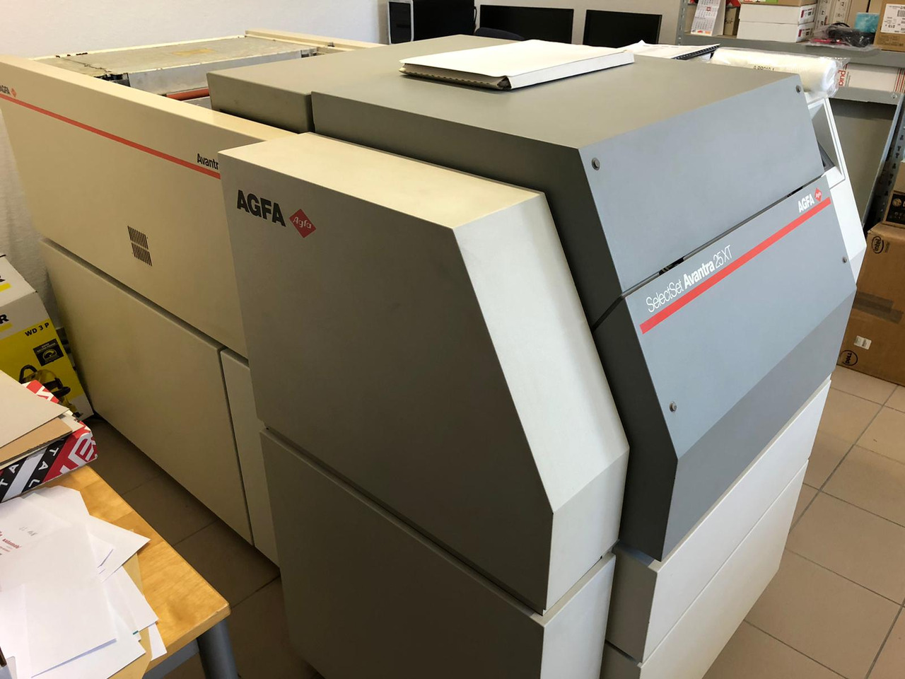 Agfa SelectSet Avantra 25 XT with online processor - 인쇄 기계 : 사진 1 Agfa SelectSet Avantra 25 XT with online processor - 인쇄 기계 : 사진 1