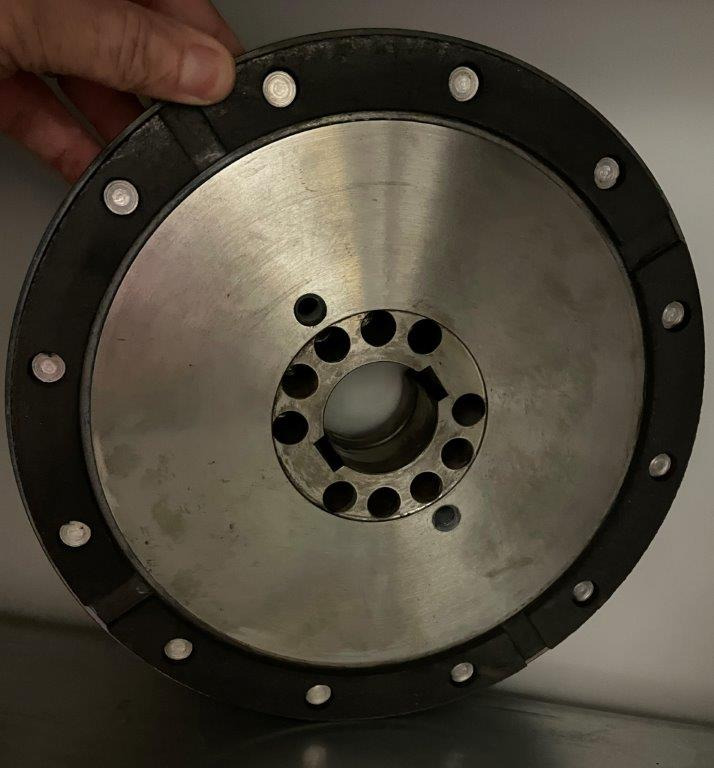 Clutch disc for cutter Wohlenberg 137 MCS - 클러치 디스크 인쇄 기계 용 : 사진 1 Clutch disc for cutter Wohlenberg 137 MCS - 클러치 디스크 인쇄 기계 용 : 사진 1