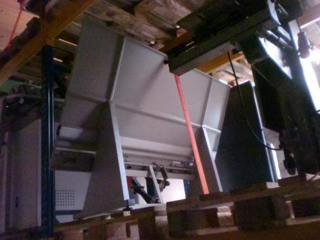 Hatchet/MAN Roland 780-425 printing plate punching machine - 인쇄 기계 : 사진 2 Hatchet/MAN Roland 780-425 printing plate punching machine - 인쇄 기계 : 사진 2