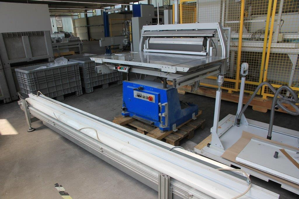 High performance cutting line Baumann Wohlenberg Perfecta 132 TS ASE LM - 종이 절단기 : 사진 4 High performance cutting line Baumann Wohlenberg Perfecta 132 TS ASE LM - 종이 절단기 : 사진 4