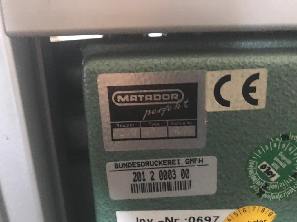 Matador Pneumatic 600 automatic rebating machine - 제본기 : 사진 4 Matador Pneumatic 600 automatic rebating machine - 제본기 : 사진 4