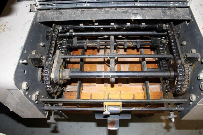 Ryobi 3300 MR two color offset printing machine - 오프셋 인쇄기 : 사진 4 Ryobi 3300 MR two color offset printing machine - 오프셋 인쇄기 : 사진 4