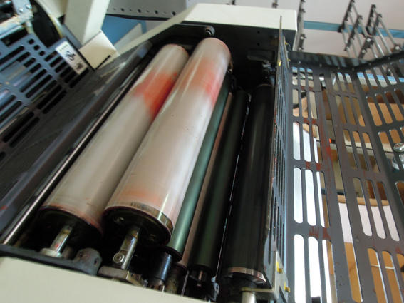 Ryobi 985 CF two-color continuous printing machine - 오프셋 인쇄기 : 사진 4 Ryobi 985 CF two-color continuous printing machine - 오프셋 인쇄기 : 사진 4