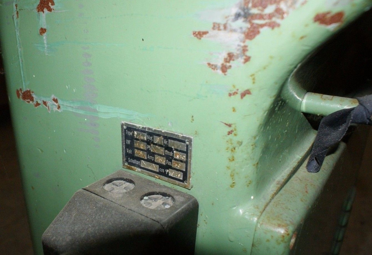 Schoen & Cie Model N 1.1/4-1 Hydraulic Pivot Arm Punch - 인쇄 기계 : 사진 4 Schoen & Cie Model N 1.1/4-1 Hydraulic Pivot Arm Punch - 인쇄 기계 : 사진 4