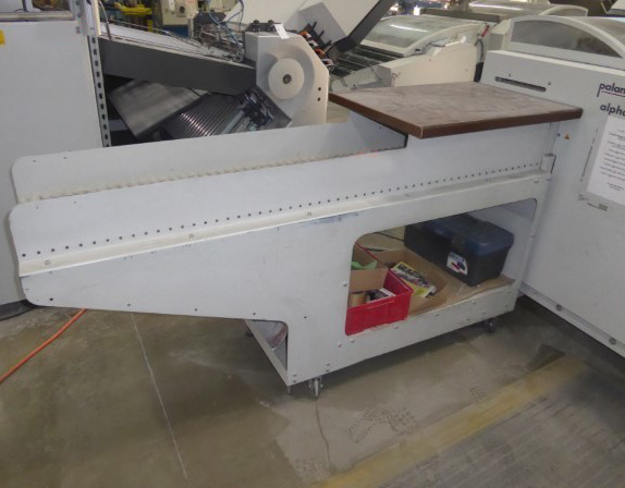 Stacking display Palamides alpha 500 - 접지기 : 사진 5 Stacking display Palamides alpha 500 - 접지기 : 사진 5