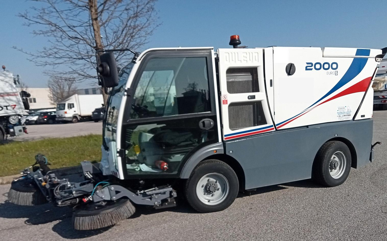 DULEVO 2000 SKY EU5 - 거리 청소 차량 : 사진 1 DULEVO 2000 SKY EU5 - 거리 청소 차량 : 사진 1