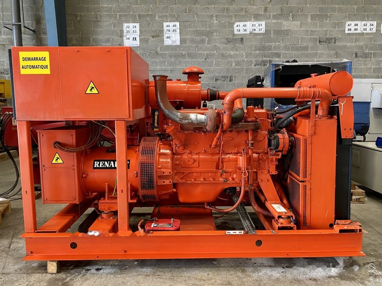 Renault 115 kVa diesel - 발전기 세트 : 사진 1 Renault 115 kVa diesel - 발전기 세트 : 사진 1