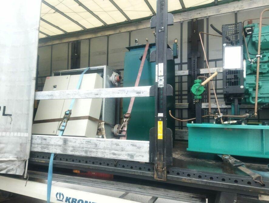 Cummins Generator Cummins C440 D5 - 발전기 세트 : 사진 2 Cummins Generator Cummins C440 D5 - 발전기 세트 : 사진 2