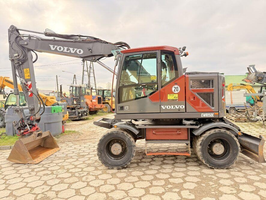 Volvo EWR150E - 휠 굴삭기 : 사진 3 Volvo EWR150E - 휠 굴삭기 : 사진 3
