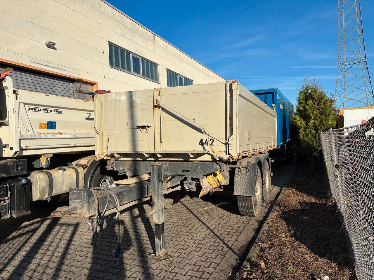 Carnehl Tandem /BPW/ Luftfederung/ Rollplane Carnehl Tandem /BPW/ Luftfederung/ Rollplane - 덤프 트레일러 : 사진 3 Carnehl Tandem /BPW/ Luftfederung/ Rollplane Carnehl Tandem /BPW/ Luftfederung/ Rollplane - 덤프 트레일러 : 사진 3