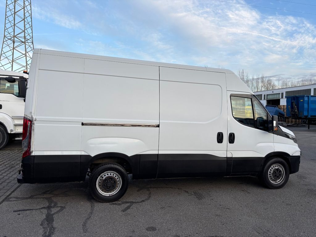 Iveco Daily 35S130 Klima - 패널 밴 : 사진 4 Iveco Daily 35S130 Klima - 패널 밴 : 사진 4