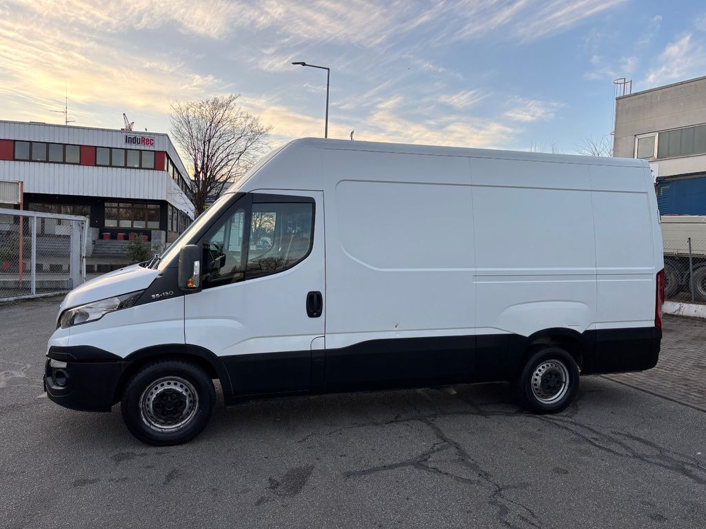 Iveco Daily 35S130 Klima - 패널 밴 : 사진 2 Iveco Daily 35S130 Klima - 패널 밴 : 사진 2
