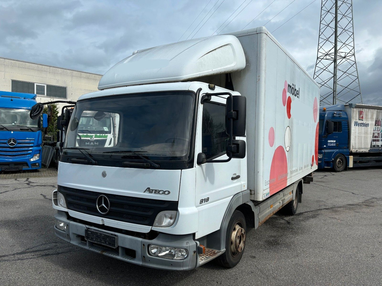 Mercedes-Benz 818 Kurze Radstand Blattfederung - 박스 밴 : 사진 1 Mercedes-Benz 818 Kurze Radstand Blattfederung - 박스 밴 : 사진 1