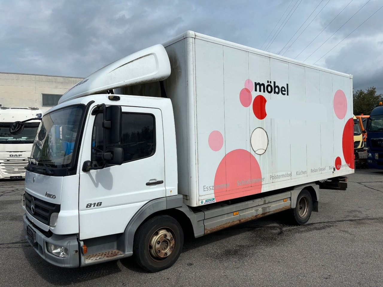 Mercedes-Benz 818 Kurze Radstand Blattfederung - 박스 밴 : 사진 5 Mercedes-Benz 818 Kurze Radstand Blattfederung - 박스 밴 : 사진 5
