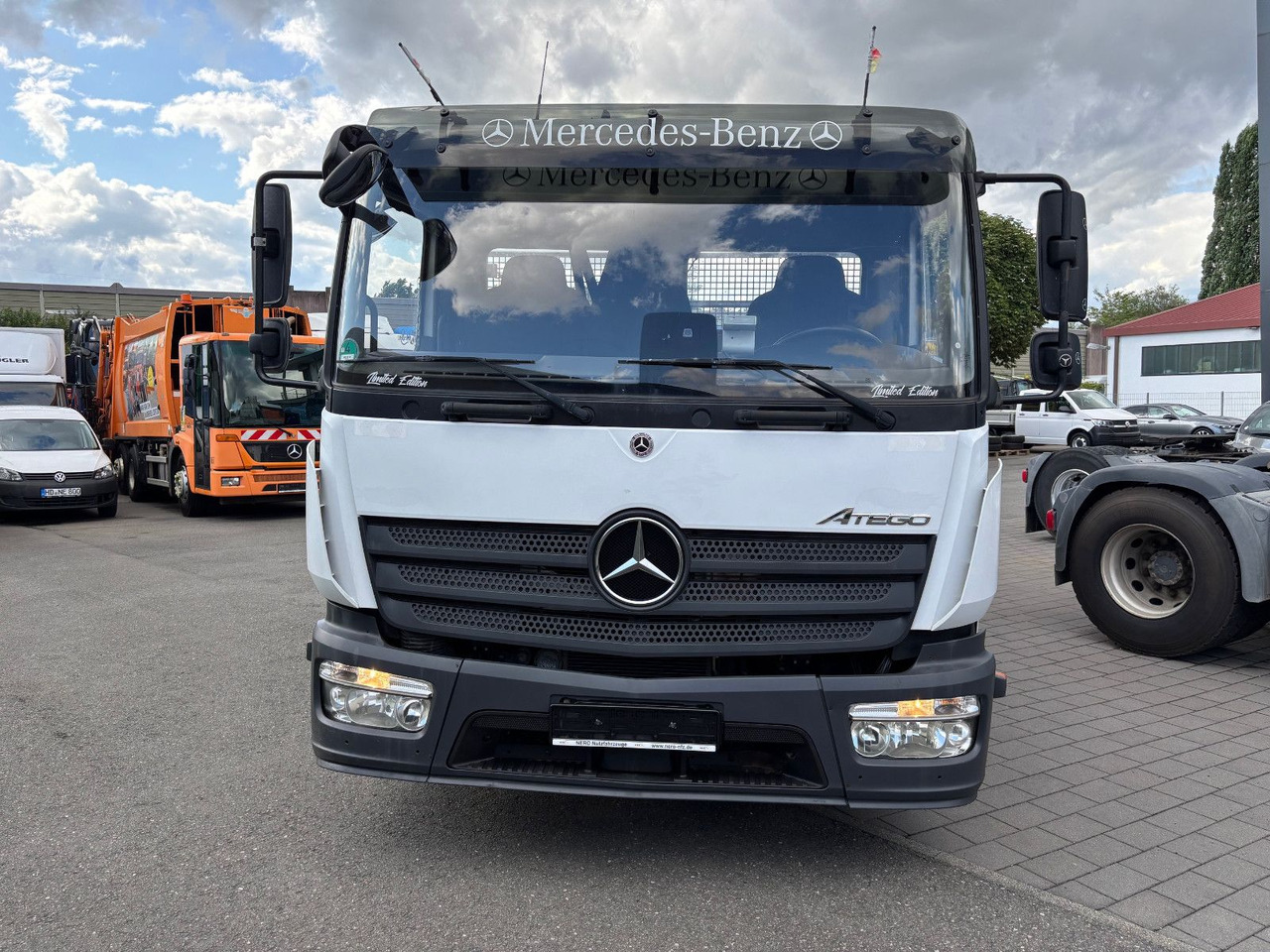 Mercedes-Benz 821 Meiller Kipper/Klima/Tempomat/Spur/Blatt - 덤프트럭 : 사진 2 Mercedes-Benz 821 Meiller Kipper/Klima/Tempomat/Spur/Blatt - 덤프트럭 : 사진 2