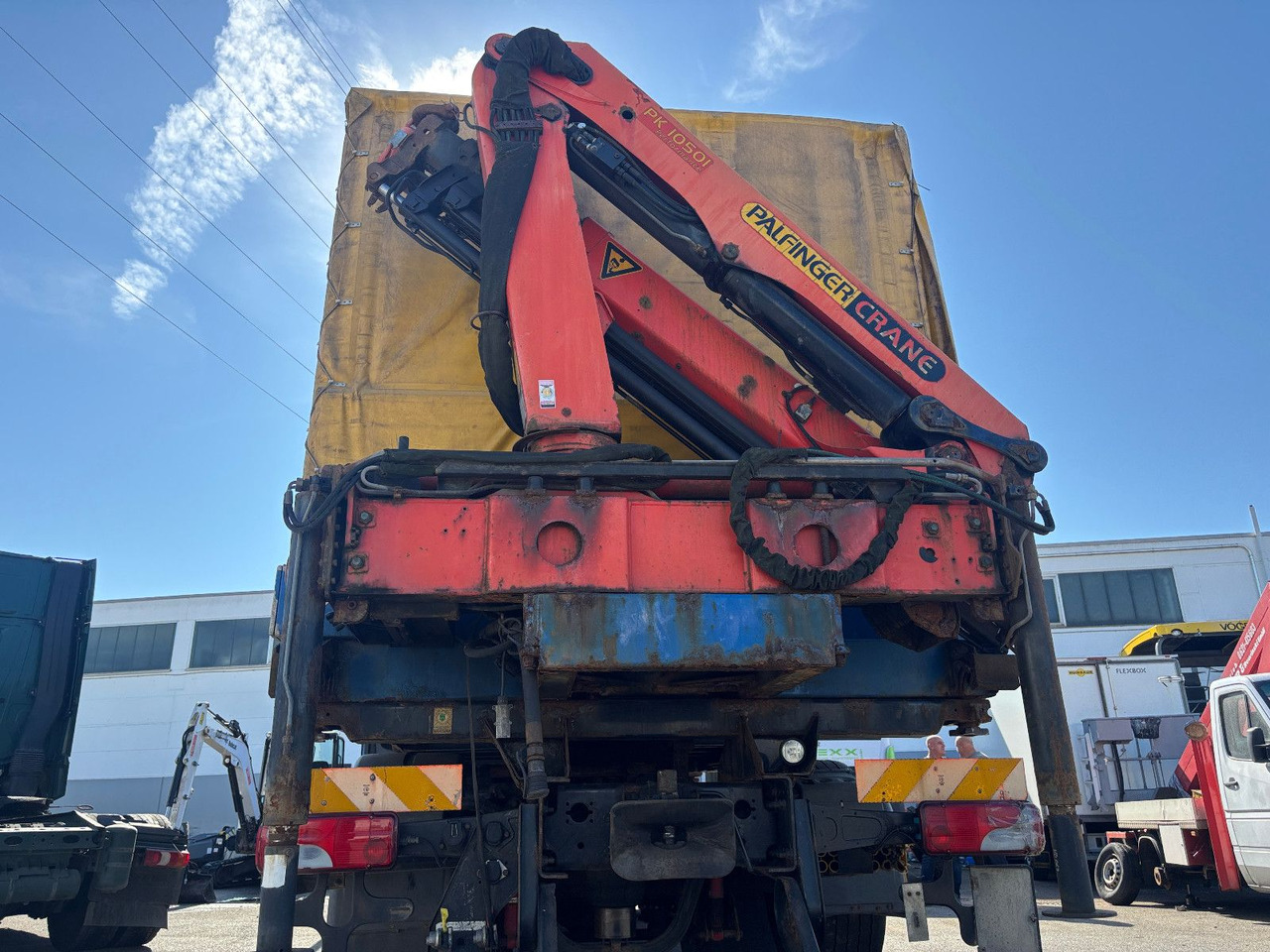 Palfinger PK10501 Wechselfahrgestellbrücke - 컨테이너 운반 장치/ 스와프 보디 트레일러 : 사진 2 Palfinger PK10501 Wechselfahrgestellbrücke - 컨테이너 운반 장치/ 스와프 보디 트레일러 : 사진 2