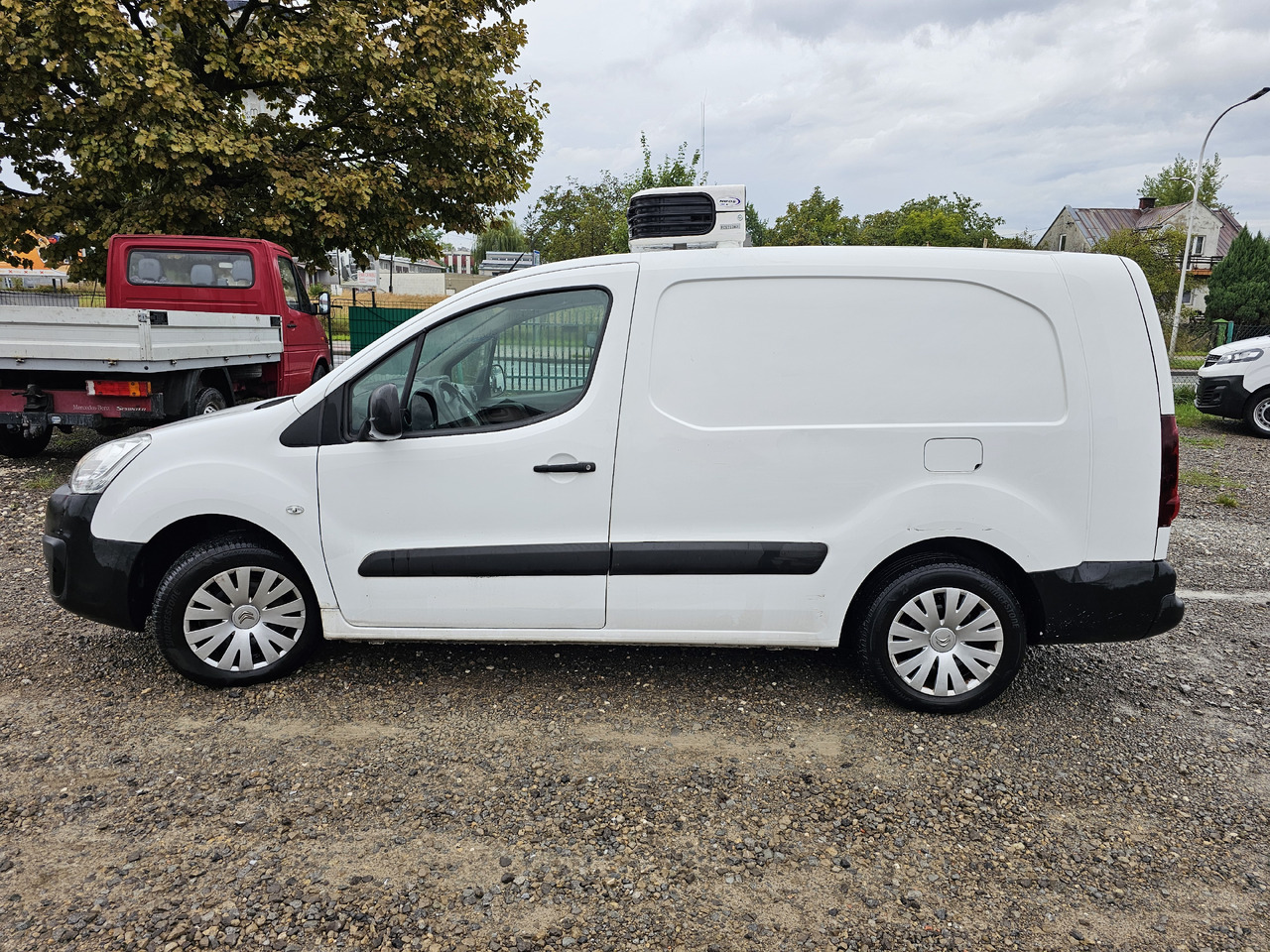 CITROËN Berlingo long chlodnia mroznia carrier Klima EURO6 - 냉동 밴 : 사진 5 CITROËN Berlingo long chlodnia mroznia carrier Klima EURO6 - 냉동 밴 : 사진 5