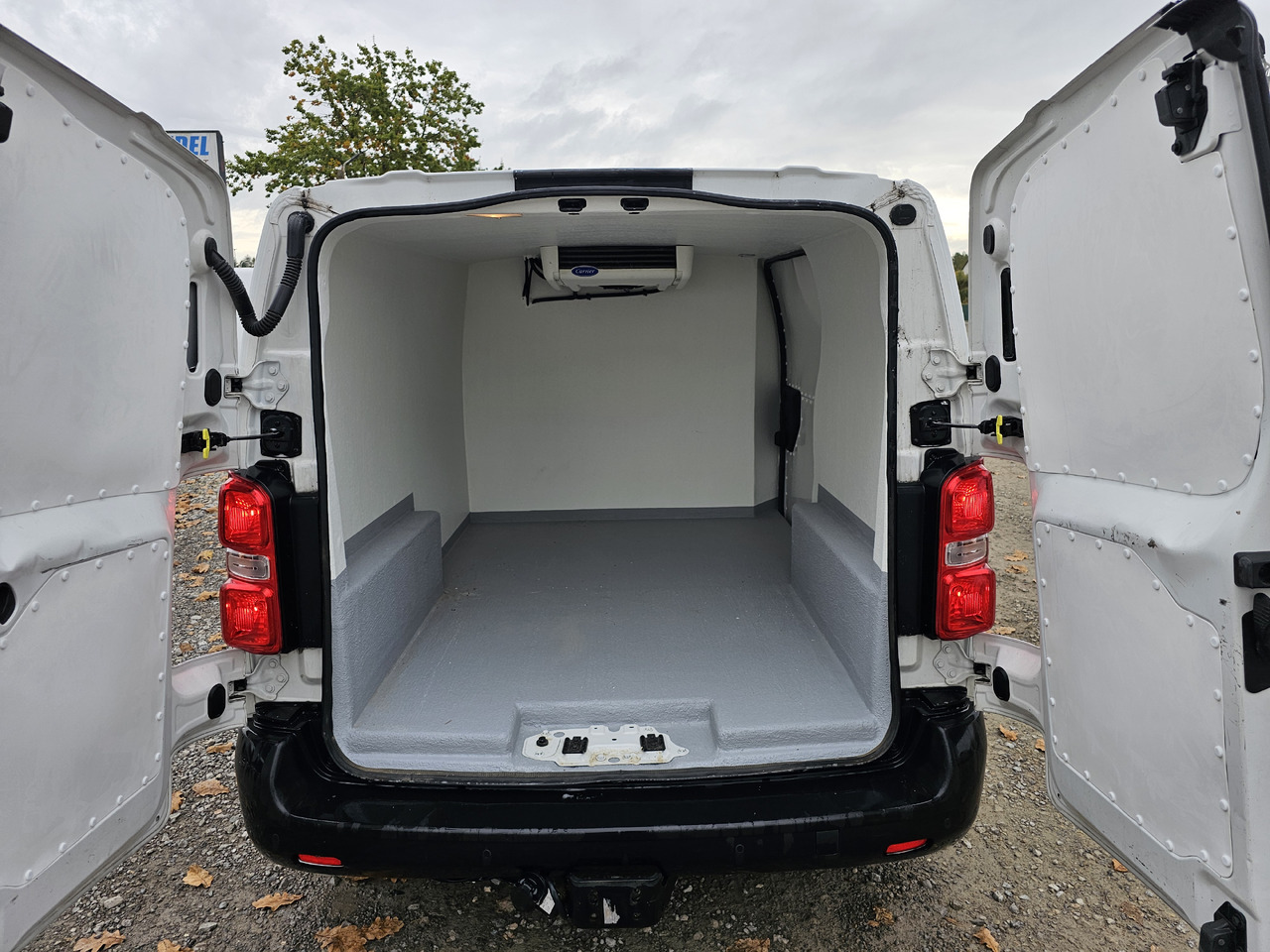 Citroen JUMPY CHLODNIA MROZNIA CARRIER+230V KLIMA NAVI EURO6 - 냉동 밴 : 사진 1 Citroen JUMPY CHLODNIA MROZNIA CARRIER+230V KLIMA NAVI EURO6 - 냉동 밴 : 사진 1