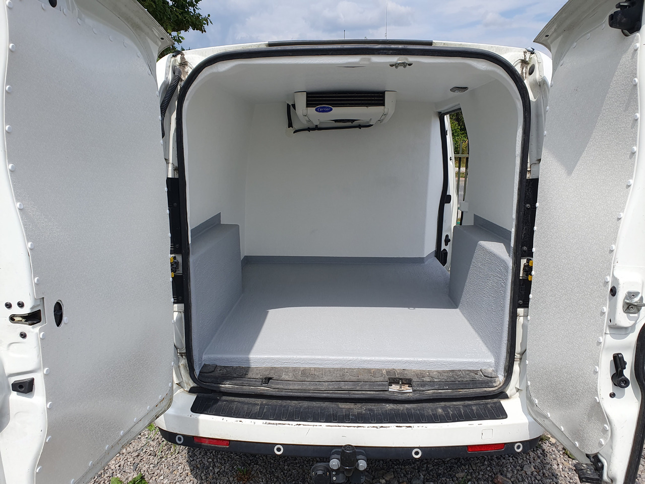 FIAT DOBLO LONG CHLODNIA carrier+230v KLIMA EURO6 - 냉동 밴 : 사진 2 FIAT DOBLO LONG CHLODNIA carrier+230v KLIMA EURO6 - 냉동 밴 : 사진 2