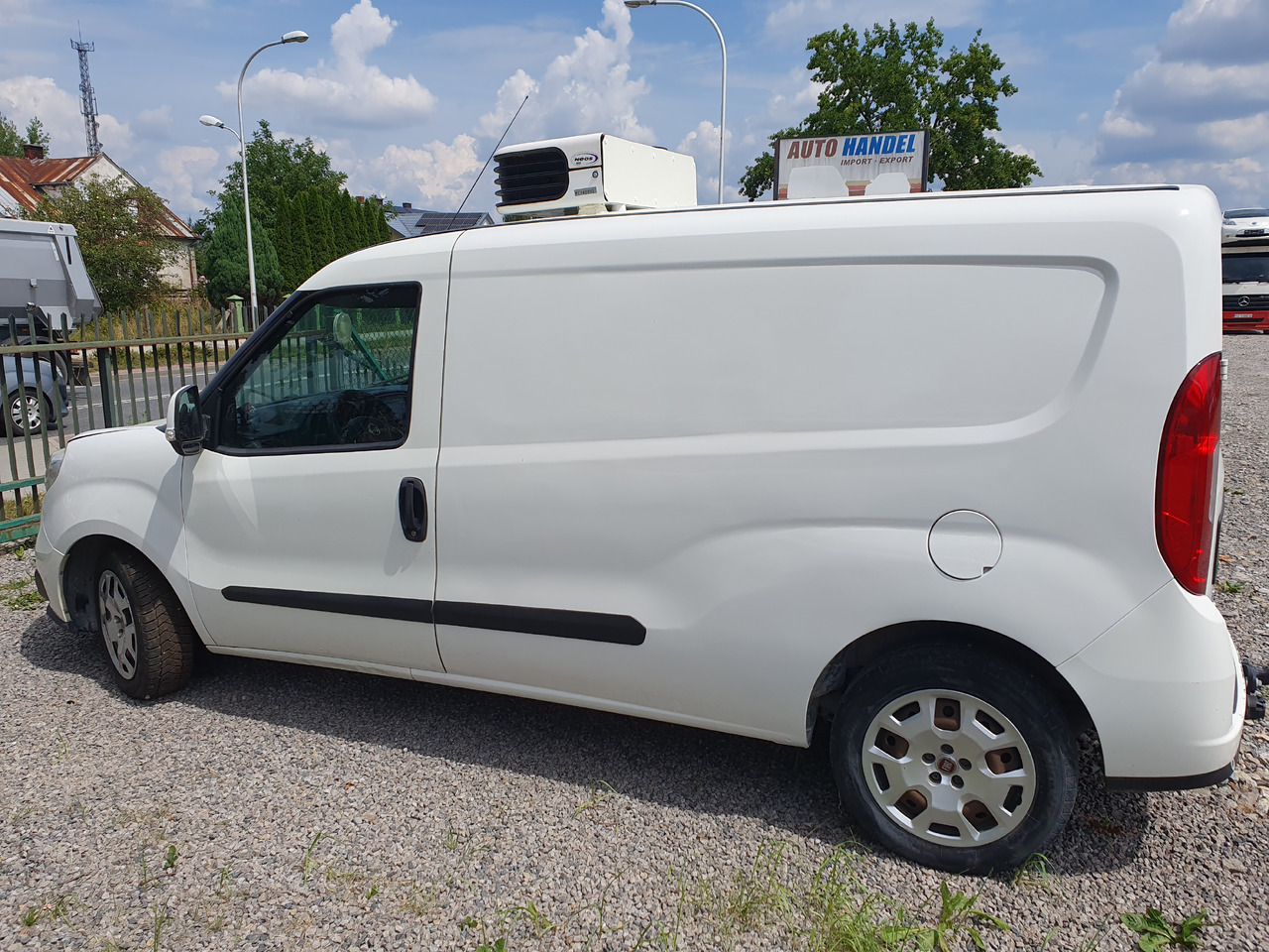 FIAT DOBLO LONG CHLODNIA carrier KLIMA EURO6 - 냉동 밴 : 사진 4 FIAT DOBLO LONG CHLODNIA carrier KLIMA EURO6 - 냉동 밴 : 사진 4