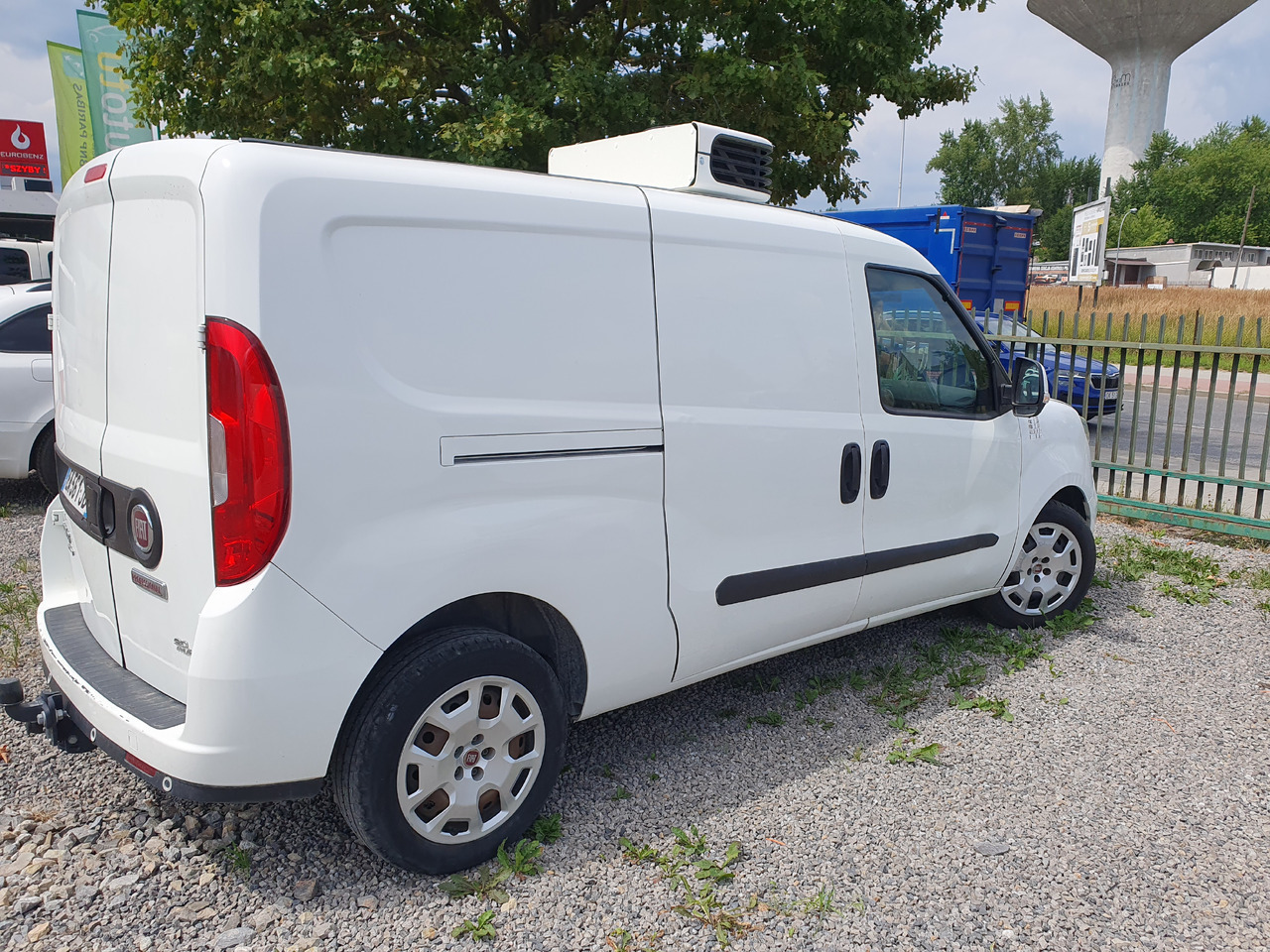FIAT DOBLO LONG CHLODNIA carrier KLIMA EURO6 - 냉동 밴 : 사진 2 FIAT DOBLO LONG CHLODNIA carrier KLIMA EURO6 - 냉동 밴 : 사진 2