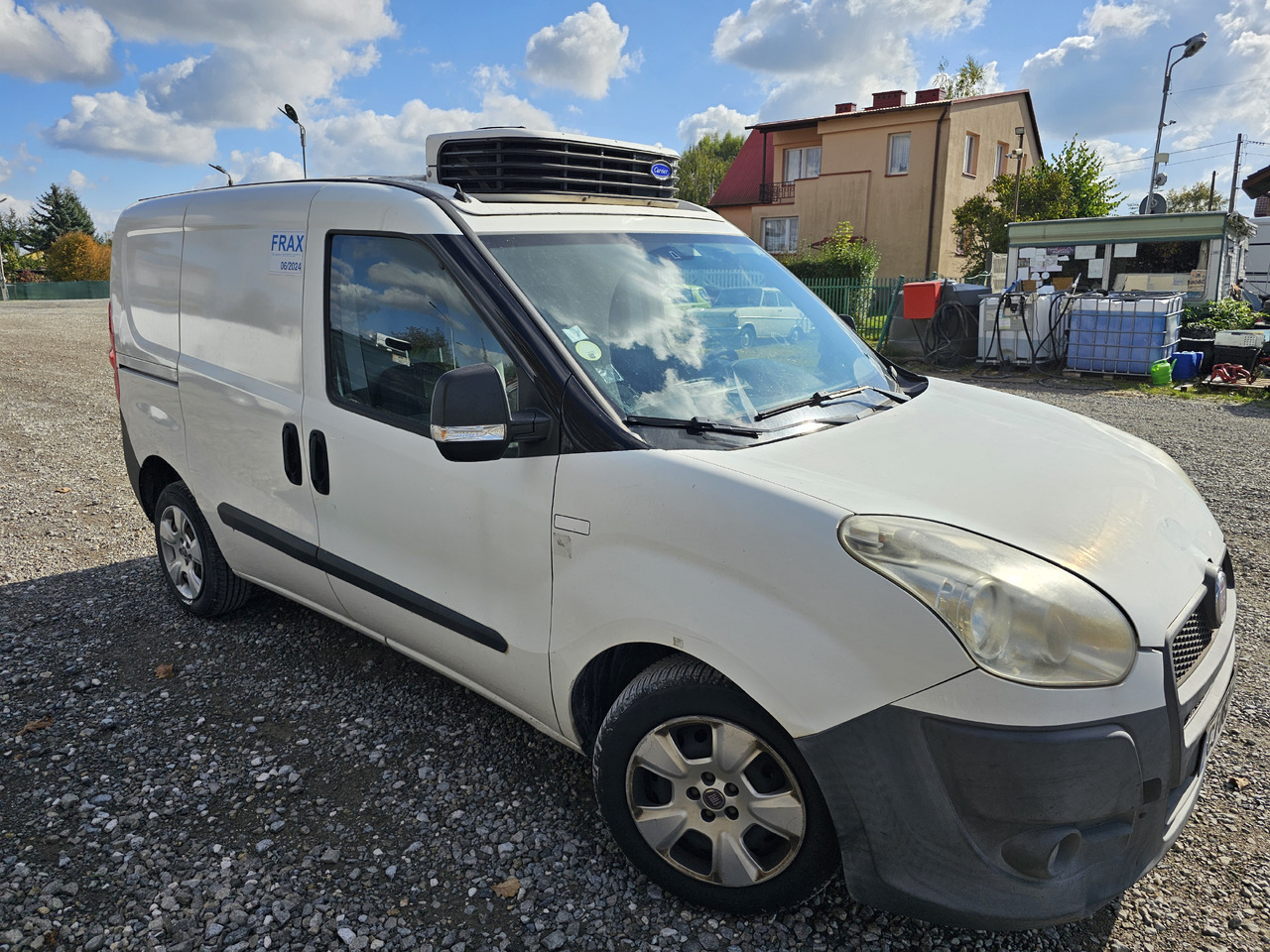 Fiat Doblo chlodnia mroznia carrier +230v - 18 C euro5 - 냉동 밴 : 사진 1 Fiat Doblo chlodnia mroznia carrier +230v - 18 C euro5 - 냉동 밴 : 사진 1