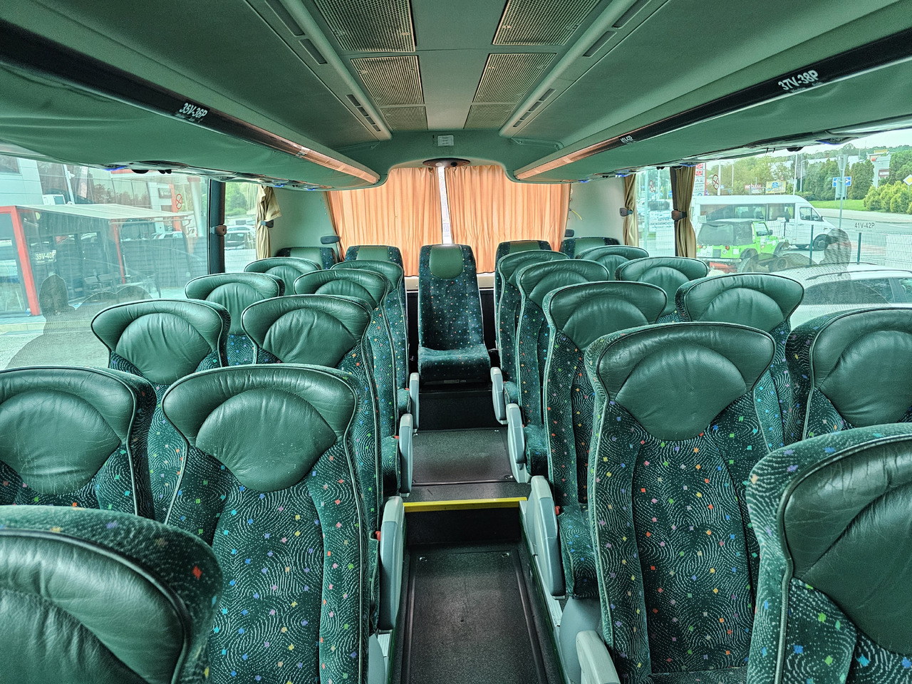 SCANIA IRIZAR CENTURY 61 OSOB KLIMA EURO5 - 대형 버스 : 사진 2 SCANIA IRIZAR CENTURY 61 OSOB KLIMA EURO5 - 대형 버스 : 사진 2