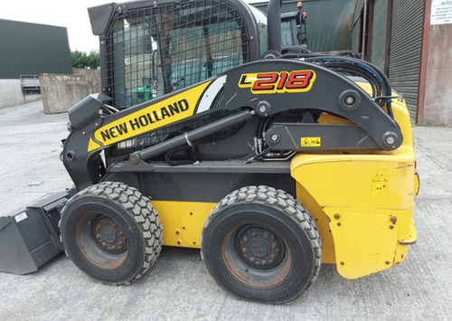 2014 New Holland L218 Skid Steer - 스키드 스티어 로더 : 사진 3 2014 New Holland L218 Skid Steer - 스키드 스티어 로더 : 사진 3