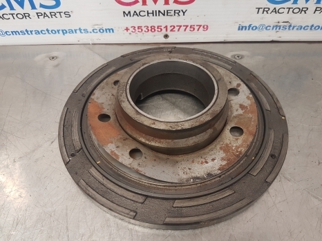 Case 4230 Brake Piston And Bearing Carrier 399770r2, 399769r2, 193373a1 - 브레이크 부품 장궤형 트랙터 용 : 사진 1 Case 4230 Brake Piston And Bearing Carrier 399770r2, 399769r2, 193373a1 - 브레이크 부품 장궤형 트랙터 용 : 사진 1