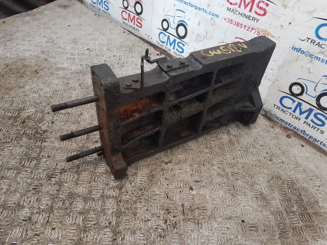 Case 5120, 5130, 5150, 5220 Rail Support Lh 1531065c1, T104004 - 운전실 서스펜션 : 사진 4 Case 5120, 5130, 5150, 5220 Rail Support Lh 1531065c1, T104004 - 운전실 서스펜션 : 사진 4