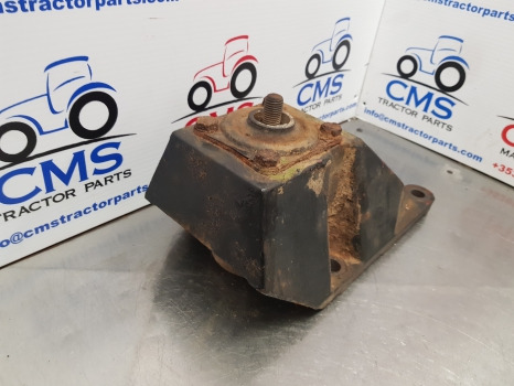 Case 5140, 5120, 5130, 5150, 5220, 5250, Cab Support Mounts 1531800c1 - 운전실 서스펜션 : 사진 3 Case 5140, 5120, 5130, 5150, 5220, 5250, Cab Support Mounts 1531800c1 - 운전실 서스펜션 : 사진 3