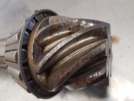 Case David Brown 1594 Hydro Pinion Bevel Shaft K965821, 951918 - 변속기 장궤형 트랙터 용 : 사진 2 Case David Brown 1594 Hydro Pinion Bevel Shaft K965821, 951918 - 변속기 장궤형 트랙터 용 : 사진 2