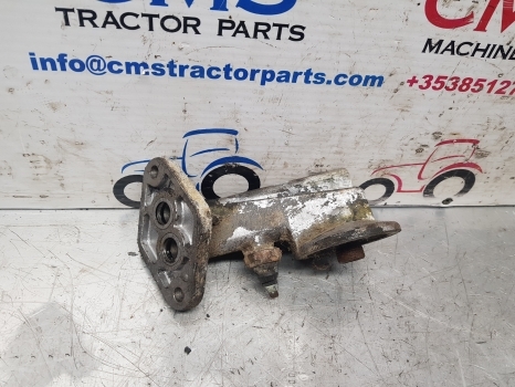 Case International 956, 1056, Xl Transmission Oil Filter Manifold 3402690r91 - 기어박스 필터 장궤형 트랙터 용 : 사진 1 Case International 956, 1056, Xl Transmission Oil Filter Manifold 3402690r91 - 기어박스 필터 장궤형 트랙터 용 : 사진 1