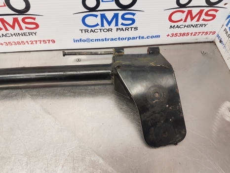 Claas Arion 640, 500, 600 Hexashift, Cmatic, Cab Door Hinge Support 0021536290 - 도어 및 부품 장궤형 트랙터 용 : 사진 3 Claas Arion 640, 500, 600 Hexashift, Cmatic, Cab Door Hinge Support 0021536290 - 도어 및 부품 장궤형 트랙터 용 : 사진 3