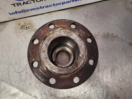 Deutz Agrotron 135, 150 Mk3 Apl2045 Coupling Flange 04415399, 4475306073 - 앞 차축 : 사진 3 Deutz Agrotron 135, 150 Mk3 Apl2045 Coupling Flange 04415399, 4475306073 - 앞 차축 : 사진 3